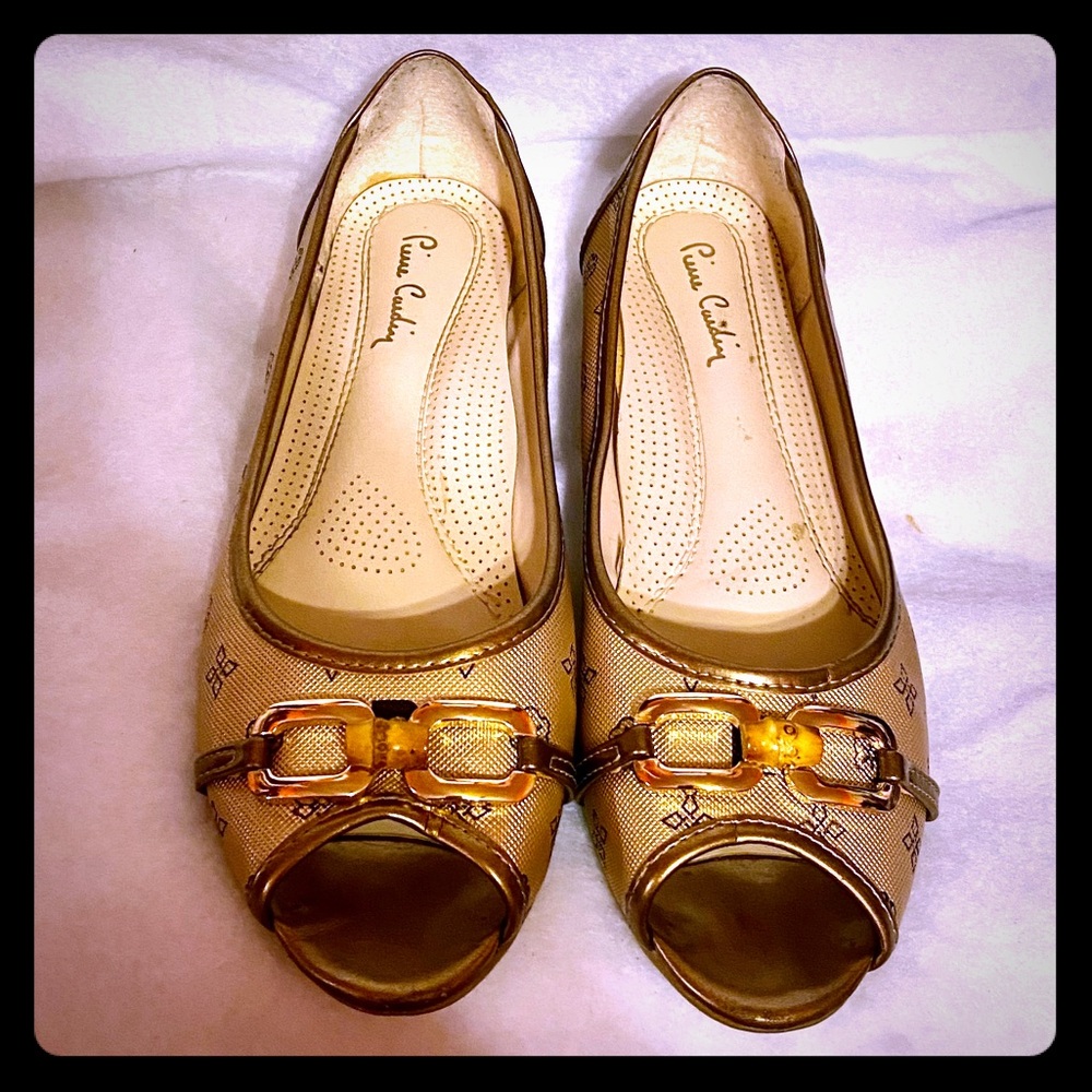 VINTAGE PIERRE CARDIN PEEKTOE SHOES